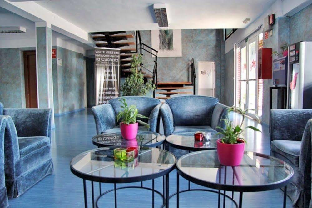 Ahc Hoteles Caceres Bagian luar foto